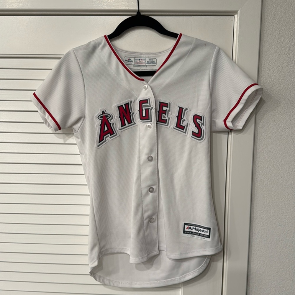 Women’s Los Angeles Angles, Mike Trout#27 Jersey USED
